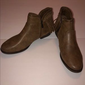 DollHouse Back fringe Ankle Booties